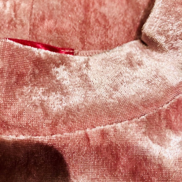 Aqua Crushed Velvet Shift Dress Pink - Picture 3 of 5